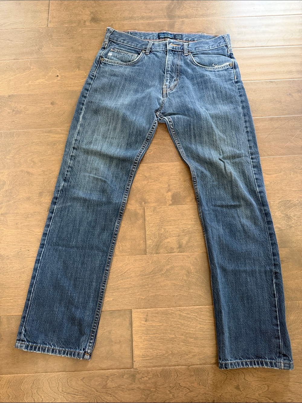 Patagonia Men's Straight Jeans in Denim Blue